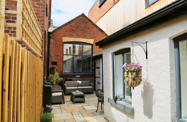 Boutique Courtyard Apt @ La Chapelle Chester - Centre-ville