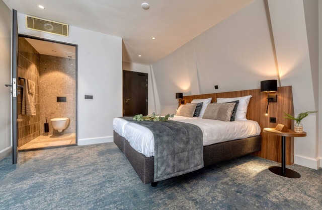 Boutique Hotel First City Den Haag