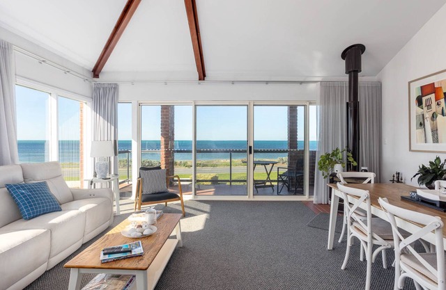 Boutique luxury ocean front apartment with superb sea and island views