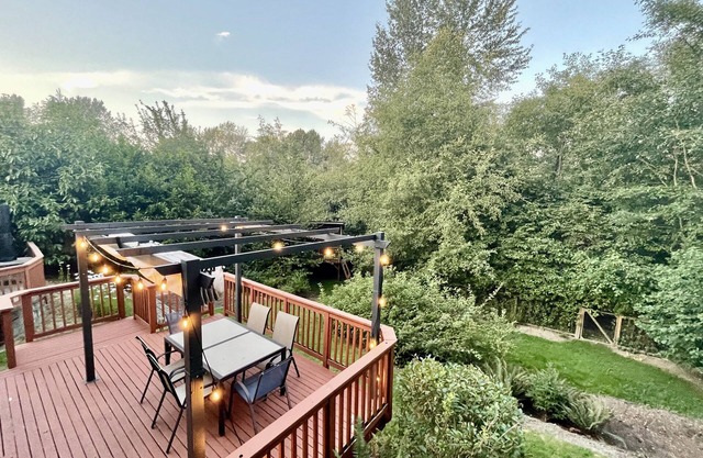 Boutique & Spacious Home w/ Parking & Privacy - On Hawaiian Time