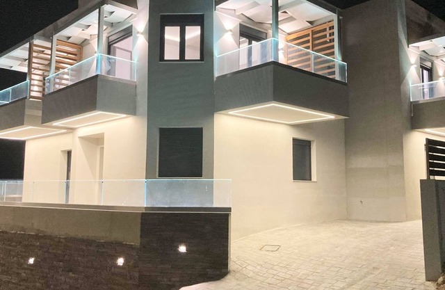 Boutique Villa - Neubau - Direkt an der Bucht
