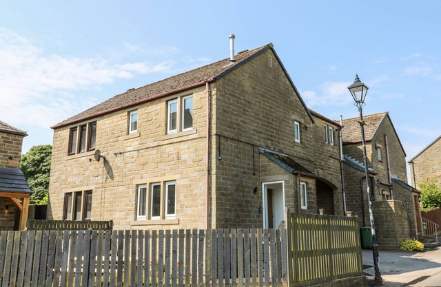 BOWSHAW, with a garden in Hade Edge, Yorkshire