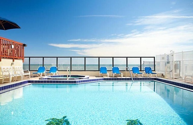 Bluegreen Outrigger Beach Club - Ormond Beach - Efficency Beachview