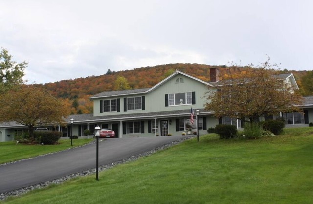 Braeside Lodging