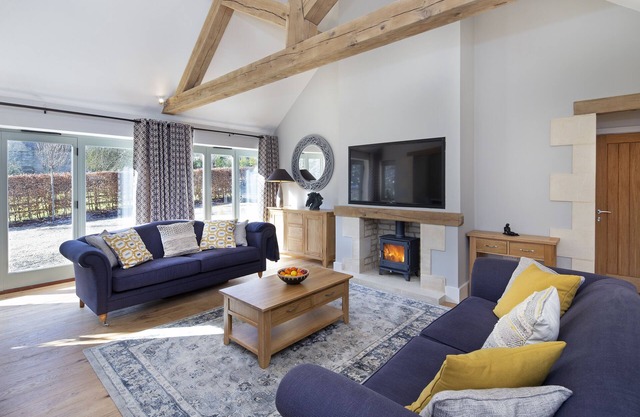 Nouveau (2019) luxueux une chambre et salle de bain au coeur des Cotswolds