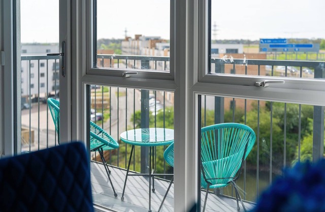 Brand New 2 Bed, 2 Bath Apartment in Luton 41