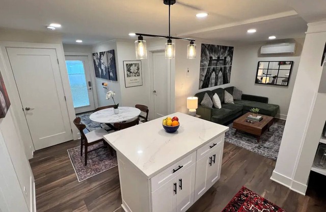 Brand New 2-Bedroom Apartment in Ballard!