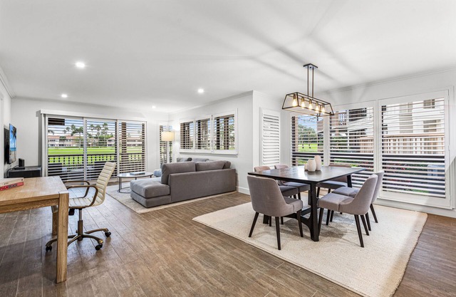Brand New 2024 Home on PGA National Golf Course by Guaranteed Rental®