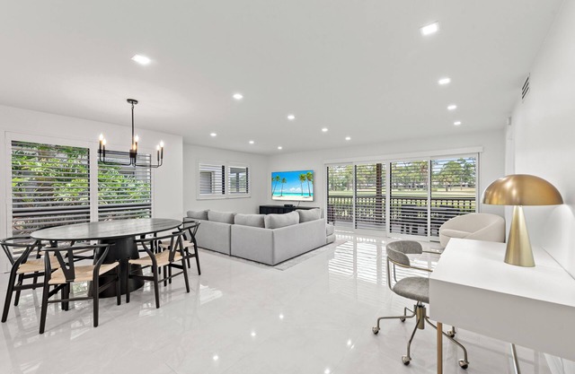 Brand New 2024 Home on PGA National Golf Course by Guaranteed Rental®