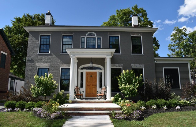 Nouveau Reno 2020 de Federal Style House, à quelques pas du centre-ville de Brandon