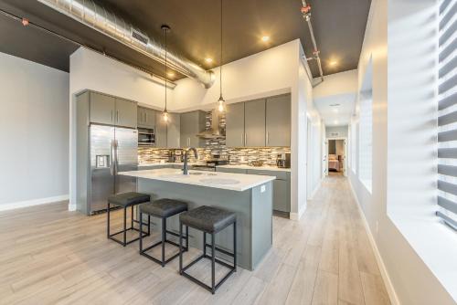 Brand new apartment in Downtown Fennville!