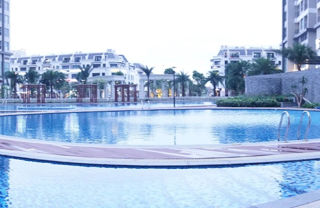 TOUT NOUVEAU apt. 2BR Vinhomes Gardenia avec taxe