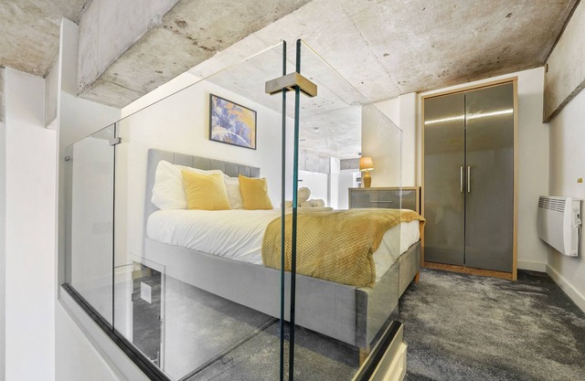⭐️ Brand New Beautiful 1 Bed Duplex Apartment ⭐️