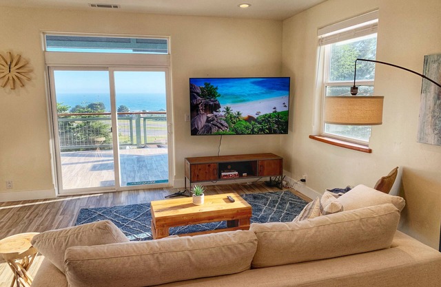 ★★★★ Brand New Beautiful Ocean View Home ★★★★