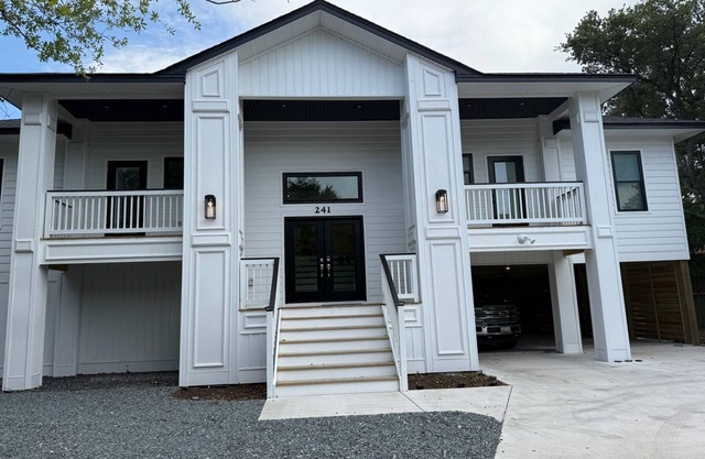 Brand new! Family friendly, walk to beach, private pool, hot tub, and elevator