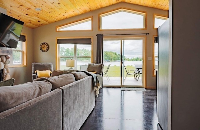 Brand New Lakeshore Home