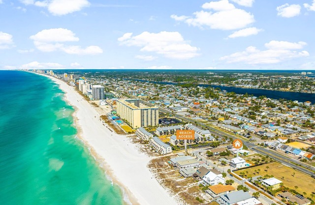 BRAND NEW-Luxurious 5 BR house w/HEATED POOL, fenced yard, Pet Friendly, PCB