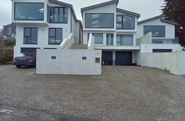 Brand New Luxury Detached Open Plan Spectacular Views of Harbour & Godrevy