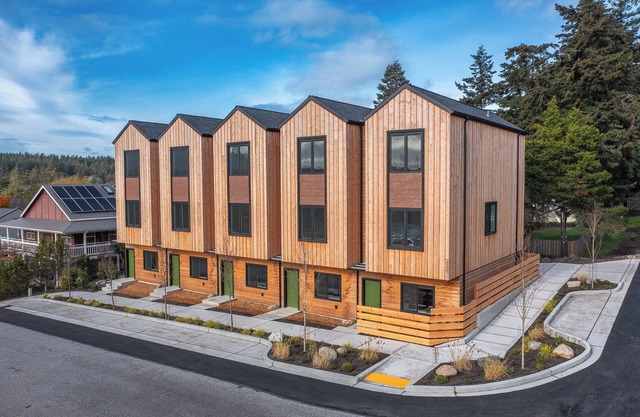 Brand New Madrona Suites #3 Modern 3 bedroom in the heart of Orcas Island