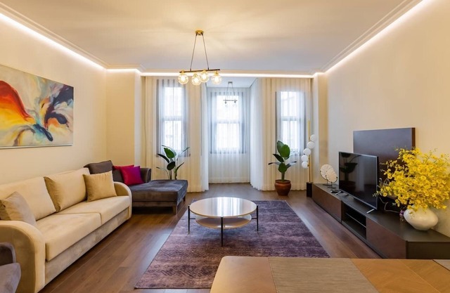 Brand New Modern Luxury 1 Bedroom Taksim 360 Apt