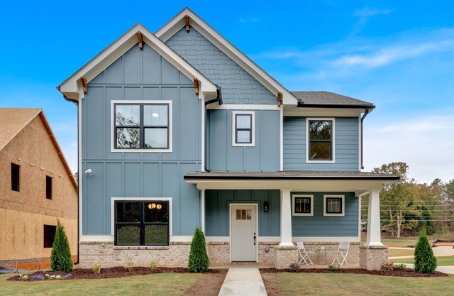 Brand new pet-friendly home 5 minutes from LakePoint Sports Complex!