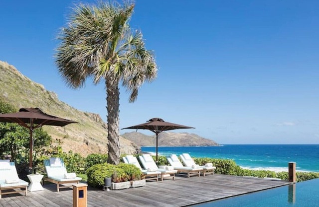 Brand new sea front private luxury villa, Les Lataniers