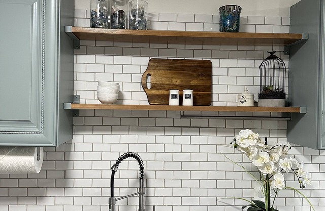 Brand NEW studio near Collection!