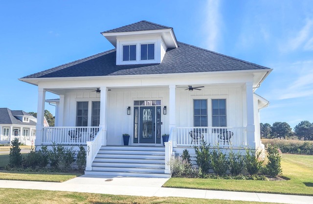 Brand New Vacation Home, Beautifully Furnished!