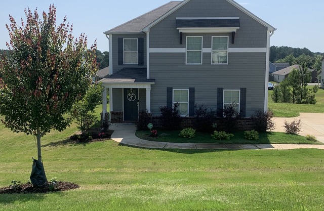 BRAND NEW VILLA *cozy and comfortable UA/ UAB Located in Vance, East Tuscaloosa