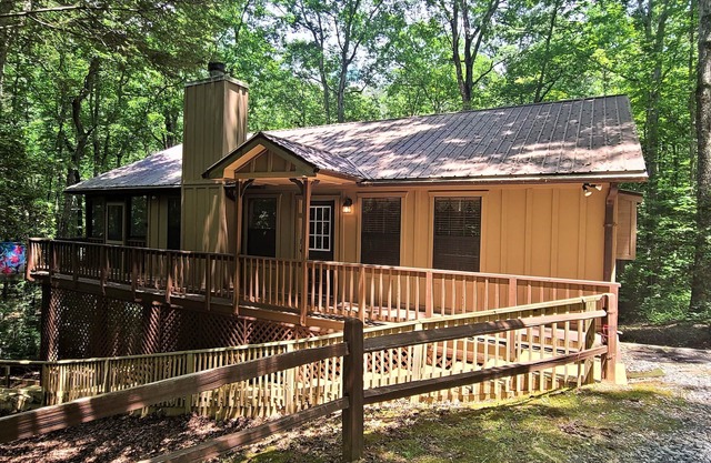 Brandywine Cabin - 2 BR 2 BA - Immense véranda grillagée - WIFI