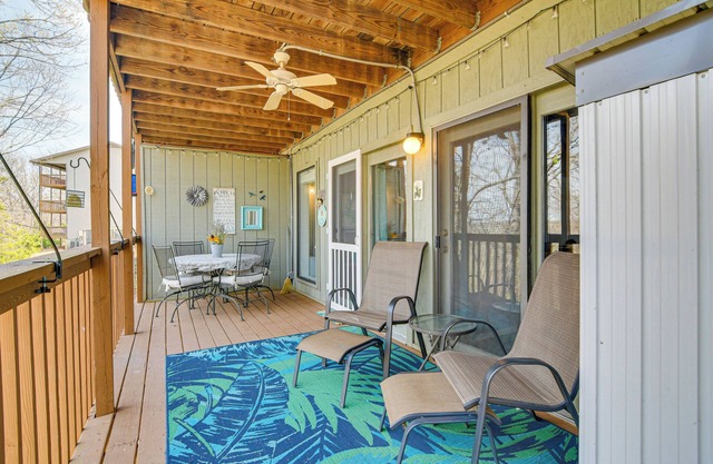 Branson West Condo: 1 Mi to Silver Dollar City!