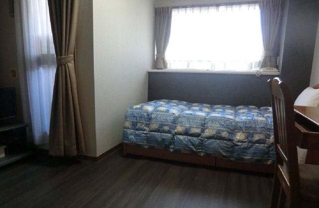Breakfast included Smoking Single room / Osaka Ōsaka