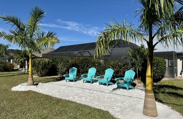 Maîtrise rénovée 3 chambres 2 salles de bain piscine privée Accueil à Punta Gorda FL