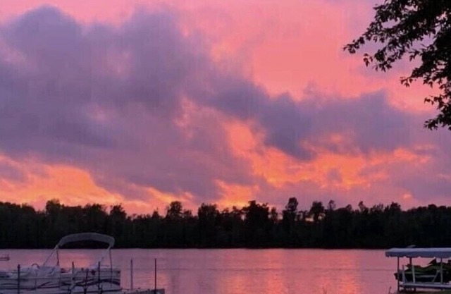 Vue à couper le souffle sur le lac - Ponton disponible! Chaîne des lacs d'eau froide