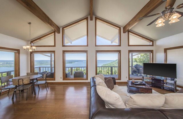 ** NOUVELLE LISTE ** Maison d'hôtes Lakeview à couper le souffle à Diamond Bluff