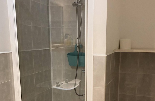 Breeze Guest House