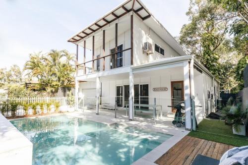 Breezy Beach House - Private Pool