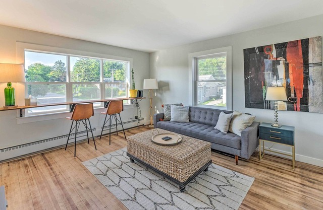 Breezy-Chic Apartment - Steps to Geneva Lake!