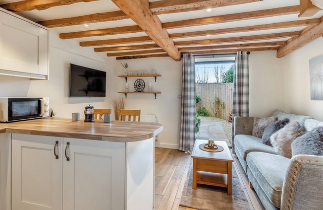 Brent Cottage - UK48889