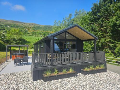 Briarfield Farm Stays - Coillte Cabin