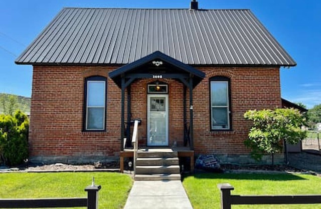 Brick House, 1 Bdrm, Quail Ridge 50% Off!