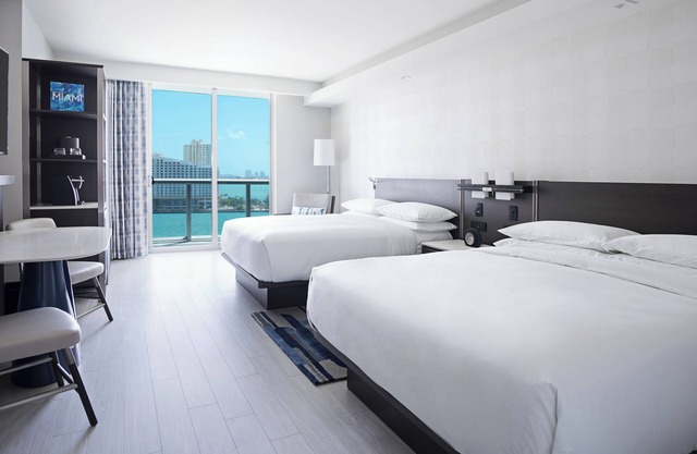 Brickell Elegance | Views, Pool, Gym, Walk to Hotspots in Downtown Miami