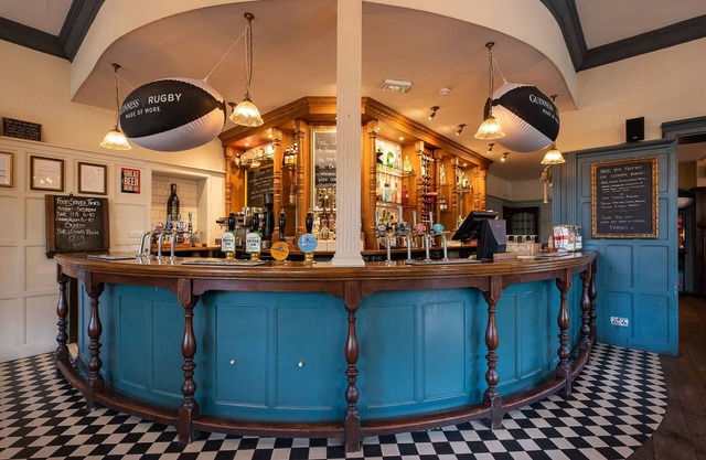 Bridge Hotel