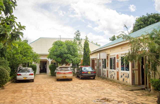 Bridge Hotel