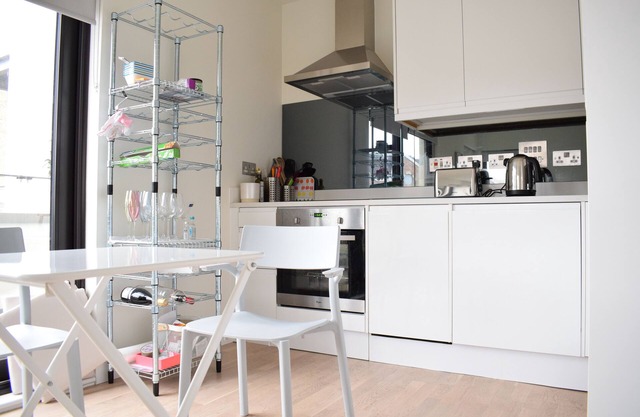 1 Bedroom Flat in North London