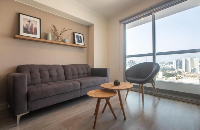 Bright 1BR in Barranco
