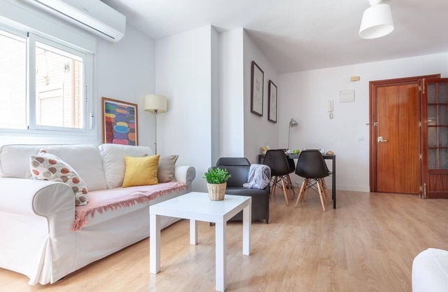 Appartement lumineux et confortable à Séville. A-C / WIFI