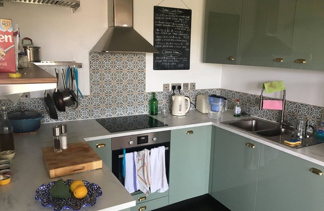 Bright and spacious Apartment with outside space in Haggerston.