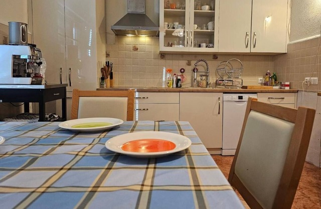 Bright house with garden, balcony, panoramic view and fully equipped kitchen.