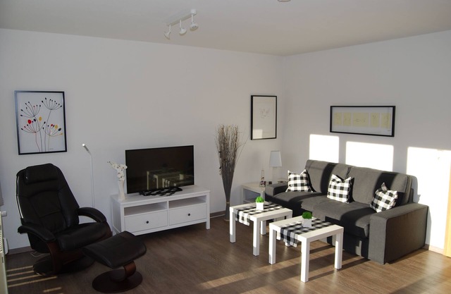 Appartement de 2 pièces lumineux et lumineux avec un grand balcon